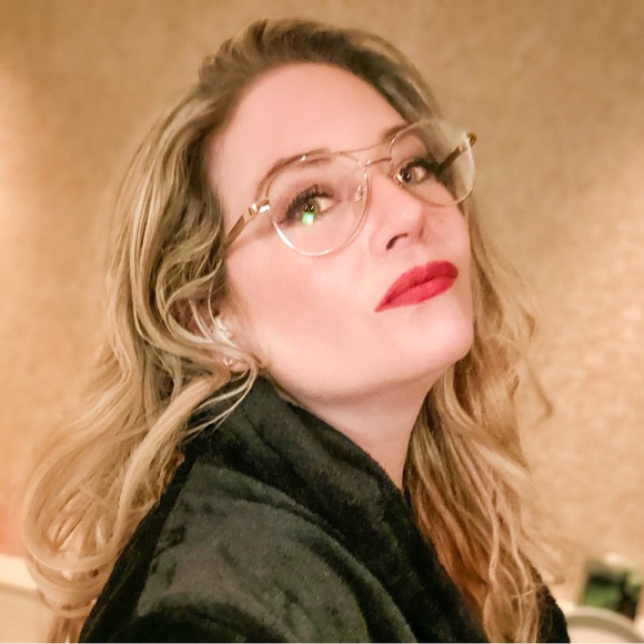 Meet your Posher, Kim - Picture 3 of 3